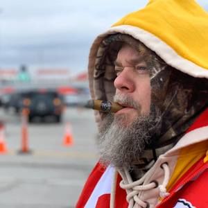 Meet your Posher, Tom